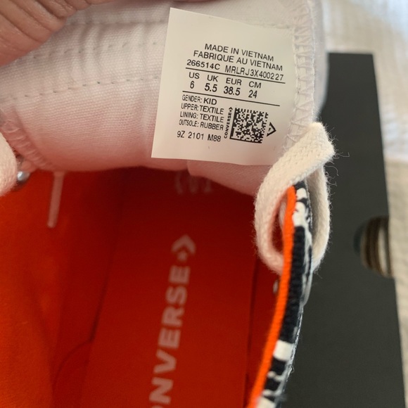 High top Chucks - Picture 4 of 5